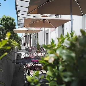 https://hotel-du-square.hotels-rhonealpes.com